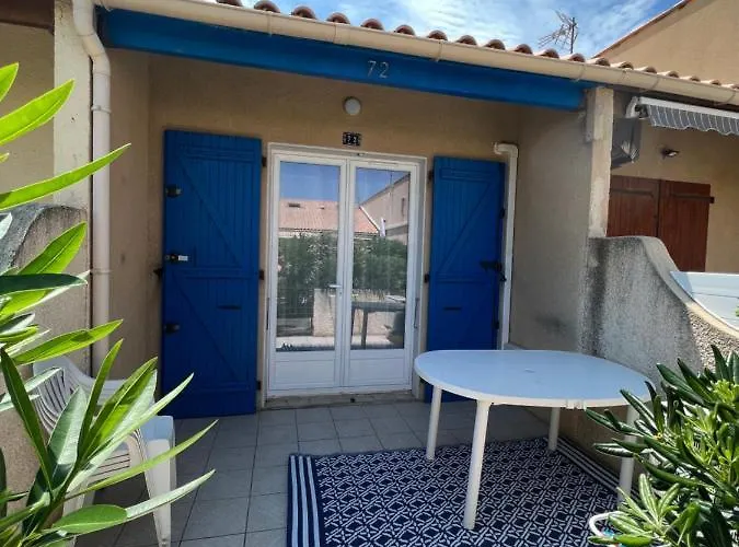 Petite maison de vacances au bord de l\'eau