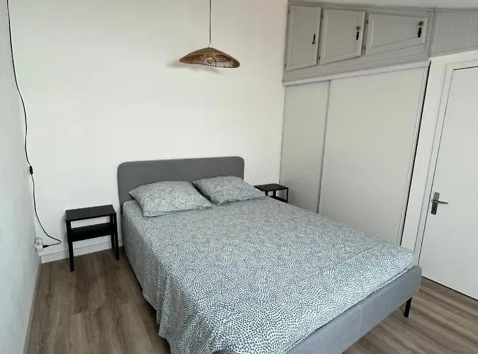Petite maison de vacances au bord de l\'eau